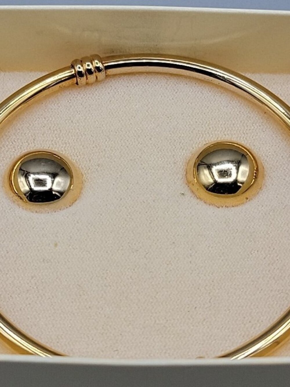Vintage Pierre Balmain Paris Bangle 8.5" Bracelet & Post Earrings Gold Plated - Picture 2 of 9